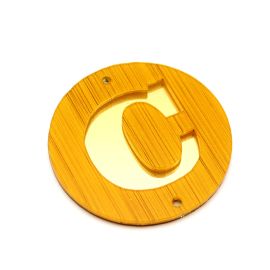 Placa em Acrilíco / 6cm - Efeito Madeira - Letra Vazado - Dourado (unidade)-C