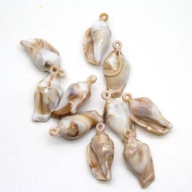 Pingente de Plástico Mesclado / 32x15mm - Caramujo (10 gramas) - Bege